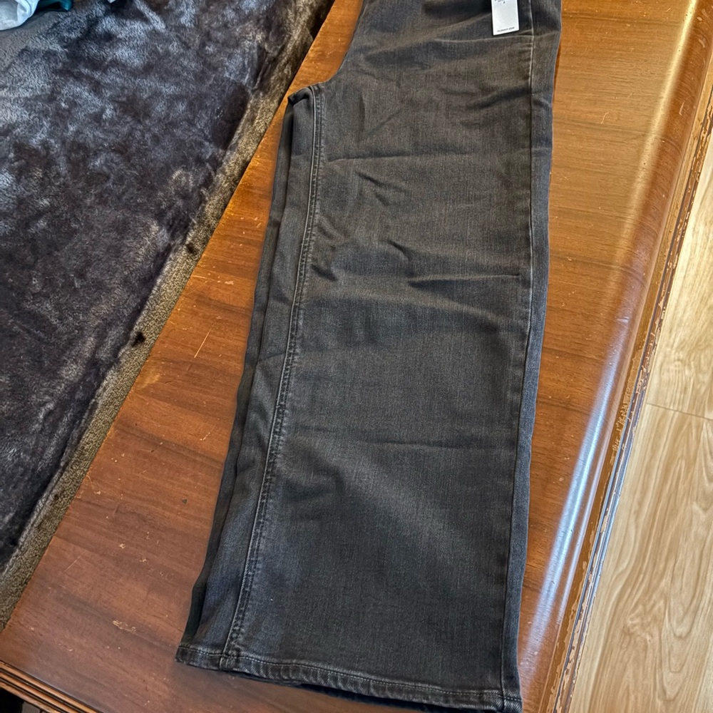 Old Navy Dark Charcoal Pants - Picture 4 of 4